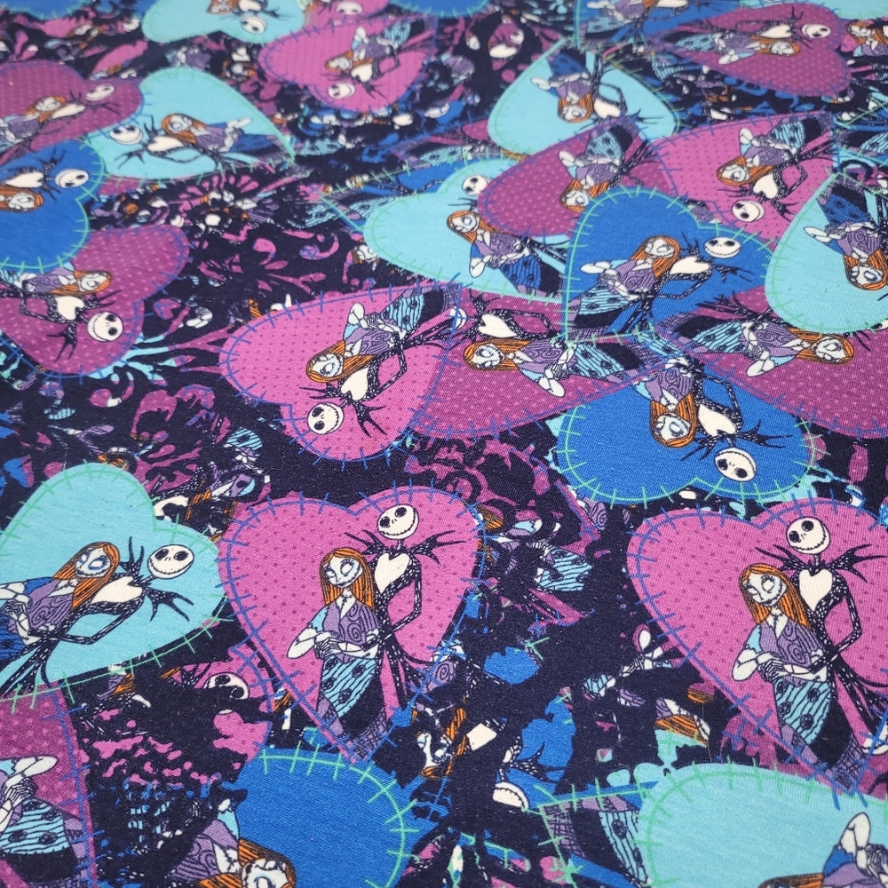 Lularoe disney nightmare before christmas shirt size large.